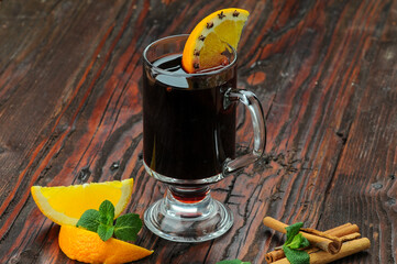 currant tea on a brown background