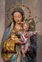 Mary holding baby Jesus