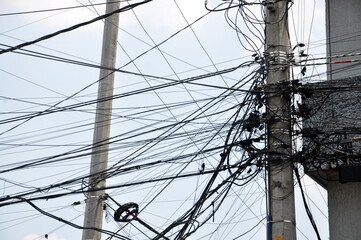 high voltage power lines