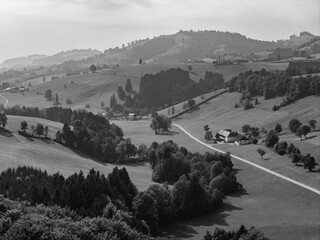 Landschafts Panorama Bergland Österreich Schwarz Weiss