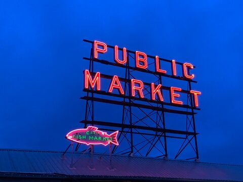 Pike Place market Sign at night