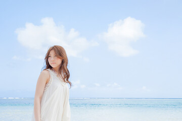 リゾート　旅行イメージ　＆　美容イメージ