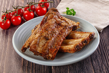 Steamed pork ribs with spices
