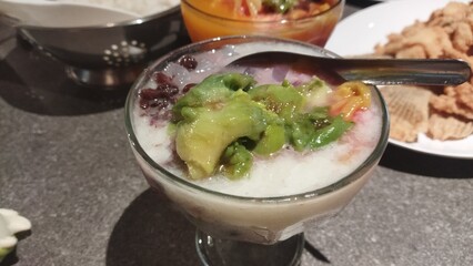 Delicious Indonesian Es Campur Dessert: A Refreshing Mix of Sweetness and Tropical Flavors