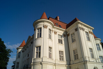 Obraz premium Wroclaw, PL - August, 01, 2025: Lesnica Castle in summer day