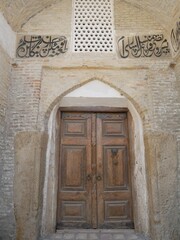 チョルミナルの扉（ウズベキスタン：ブハラ）