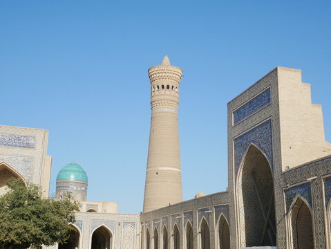 カラーンモスクとカラーンミナレット（ウズベキスタン：ブハラ）