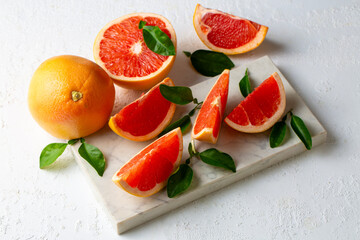 Fresh Fruit grapefruit with Juicy grapefruit slices