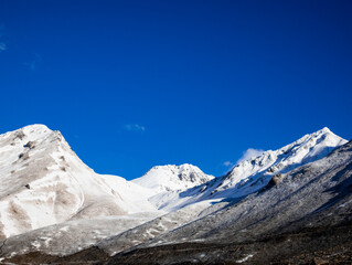 Fototapeta premium mountain landscape with snow