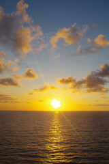 Obraz premium sunset over the sea
