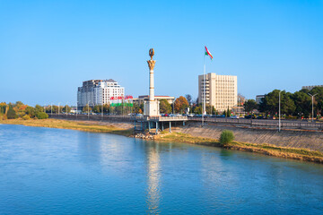 Fototapeta premium State emblem monument at Syrdarya river, Khujand