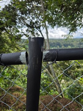 Fence fix Gone Wrong | Makeshift Mending 