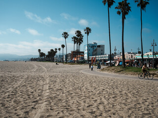 ロサンゼルス　サンタモニカ　ベニスビーチ