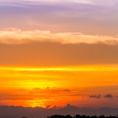 Fototapeta premium Colorful sunset sky with clouds