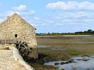 Ile-d'Arz, August 2025: Hiking around Ile-d'Arz in the Gulf of Morbihan in Brittany - View of the sea