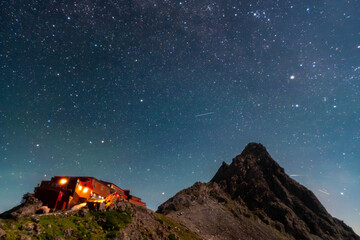 槍ヶ岳の夜空