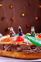 Roscon de Reyes with Chocolate Cream