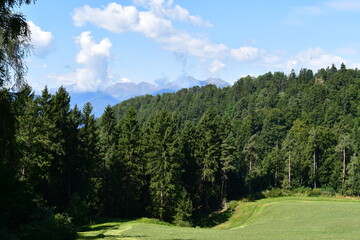 Schöne Landschaft bei Vöran in Südtirol 