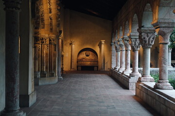 interior of the cathedral of the holy sepulchre
