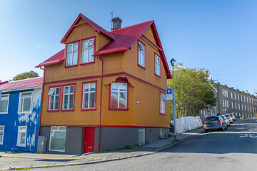 Maisons colorées typiques de Reykjavik, en Islande