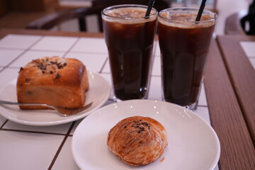 Samosa and Iced Coffee - サモサ アイスコーヒー
