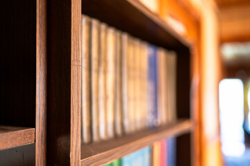 A bookshelf in bokeh