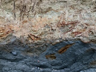 Collapse of the seashore in winter