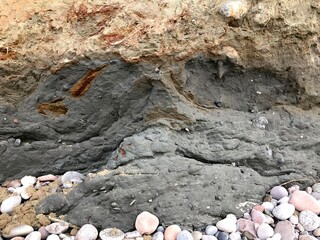 Collapse of the seashore in winter