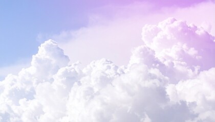 パステルカラーに染まる雲