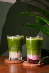 glass of red wine and green apple