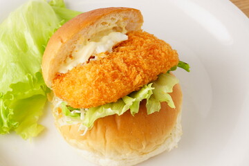 海老バーガー