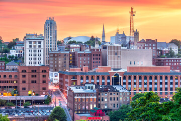 Lynchburg, Virginia, USA Downtown City Skyline 68