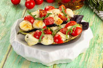 Baked eggplant with cherry and mozzarella