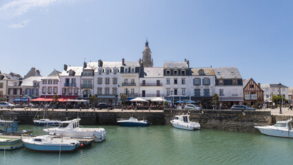 Le Croisic est une commune de l'ouest de la France, située dans le département de la Loire-Atlantique en région Pays de la Loire. Port au bord de l'océan atlantique © jef 77