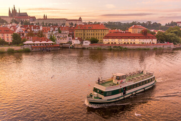 Obraz premium Cruise on the Vltava River, Prague, Czech 
