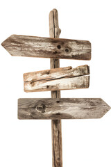 Holzschilder auf einem Pfosten mit Richtungspfeilen, die verschiedene Wege zeigen – isoliert auf weißem Hintergrund, Symbol für Orientierung und Navigation