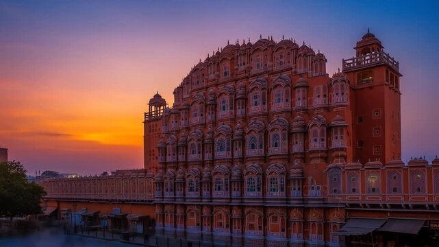 Mesmerizing Time Lapse of Hawa Mahal in Jaipur India at Sunset Revealing the Beauty and Majesty of