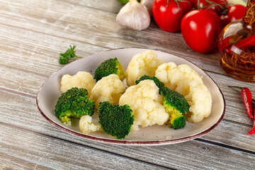 Vegan cuisine Steamed cauliflower and broccoli cabbage