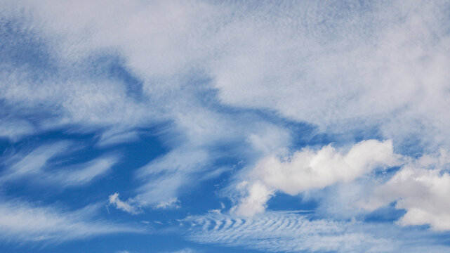 sky and clouds and gravity waves