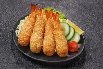 Ebi furay is a Japanese dish made from shrimp coated with pangko flour