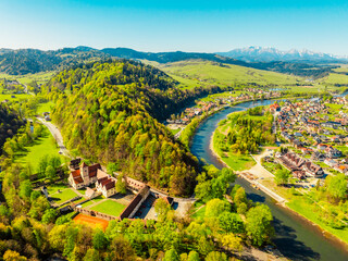 Medieval monastery Cerveny Klastor near Peak Tri Koruny or Trzy Korony in Pieniny National park in Slovakia and Poland © Zedspider