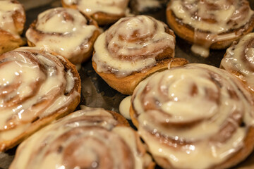 hot buns with cinnamon and cream