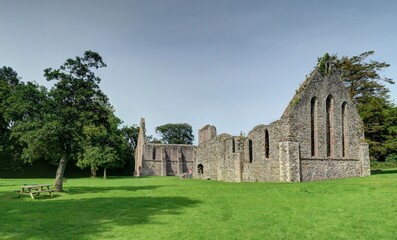 Fototapeta premium ruines de l'abbaye de Grey Abbey en Irlande du Nord