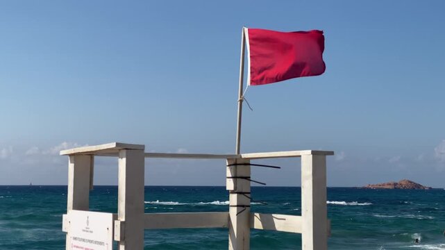 Red Fag sea