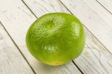 Green ripe fruit sweetie citrus