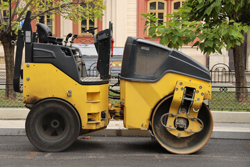 small  Heavy Tandem Rollers Articulated Steered Stool-steered tandem roller Light articulated tandem roller BELGRADE, SERBIA