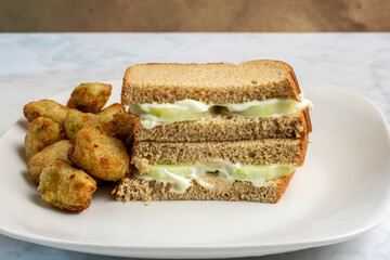 cucumber sandwich with broccoli tots