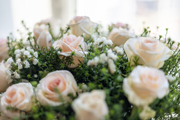 Light cream roses in a bouquet