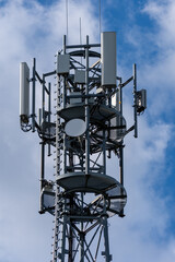 maszt gsm gdzieś przy drodze krajowej © rob