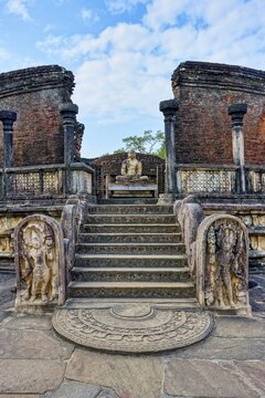 Vatadage circular temple, Polonnaruwa ruins of the garden-city created by Parakramabahu the Great in the 12th century, Polonnaruwa, Sri Lanka